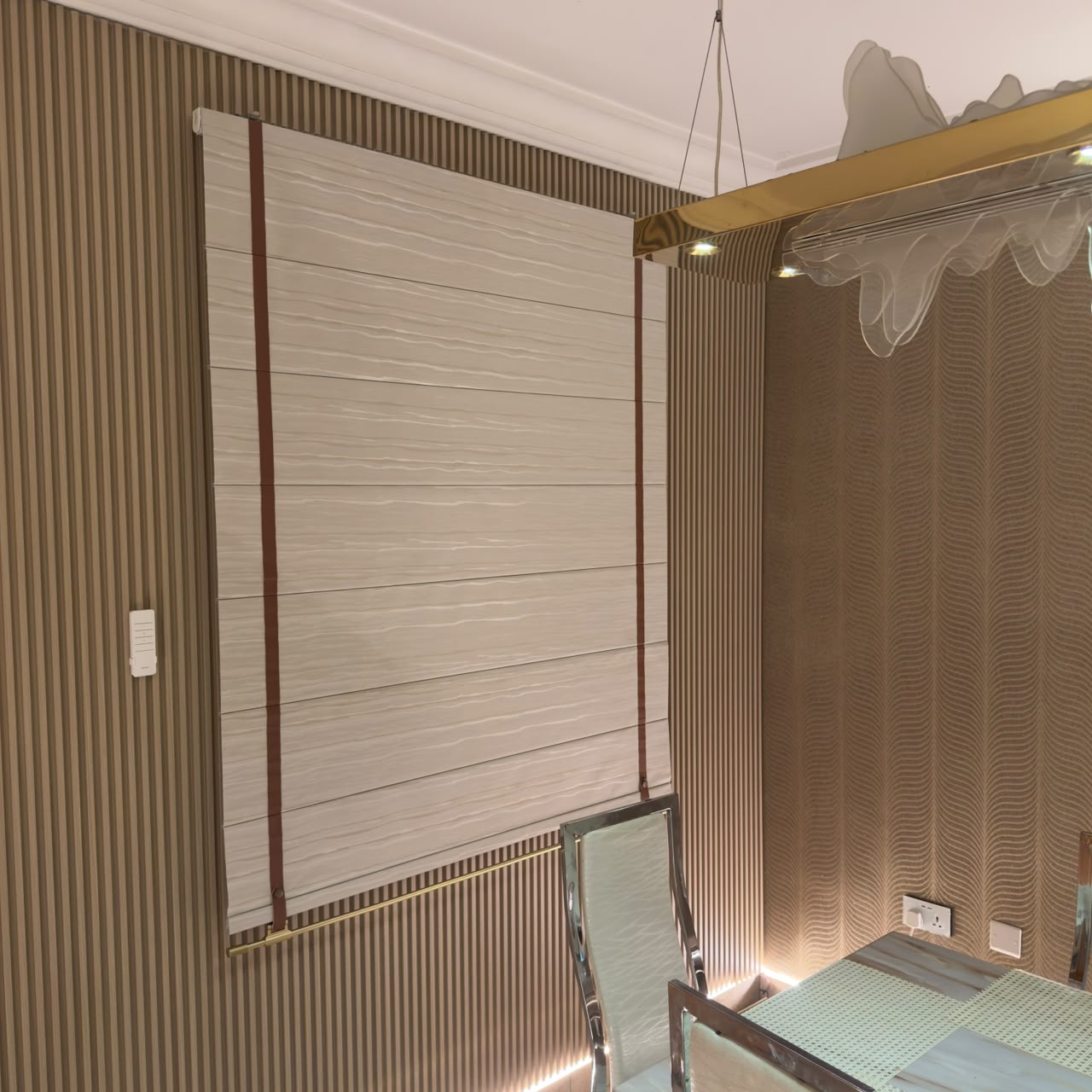 Motorised window blinds