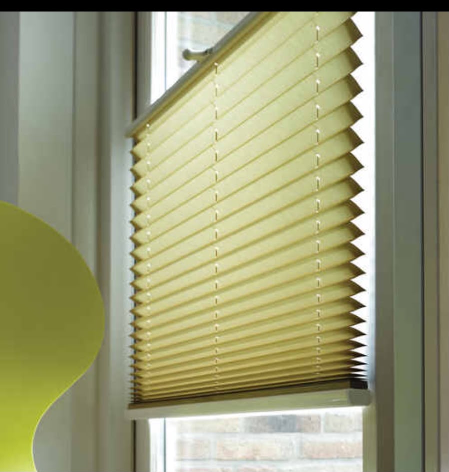 Motorised window blinds